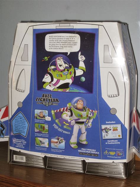 box buzz lightyear